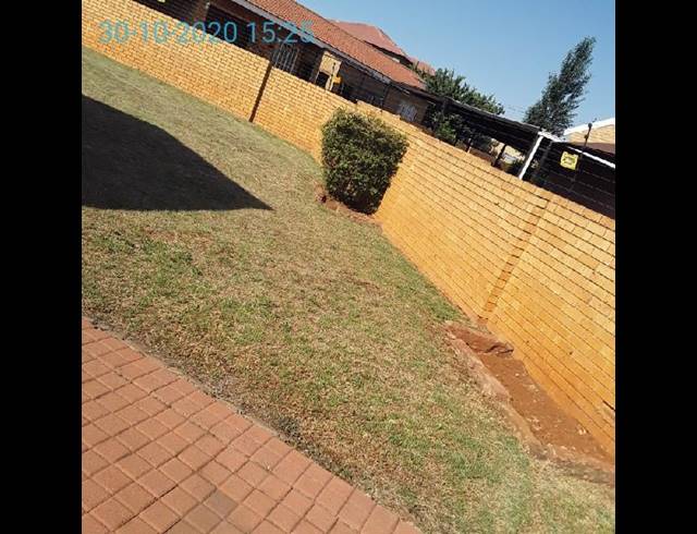 2 BEDROOM TOWNHOUSE FOR SALE IN DELMAS